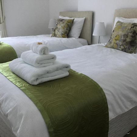 Fernville Guest House 滨海韦斯顿 外观 照片