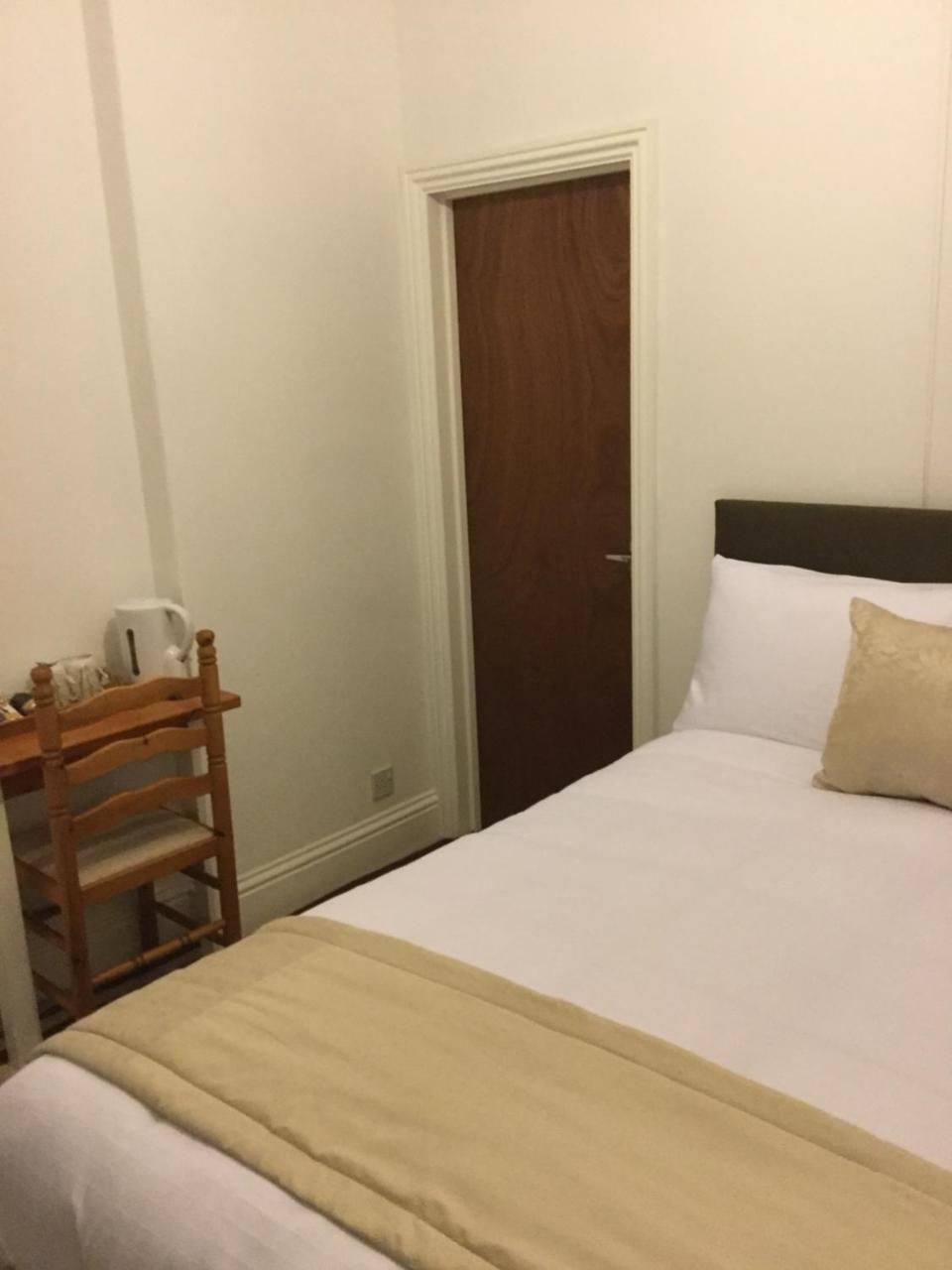 Fernville Guest House 滨海韦斯顿 外观 照片