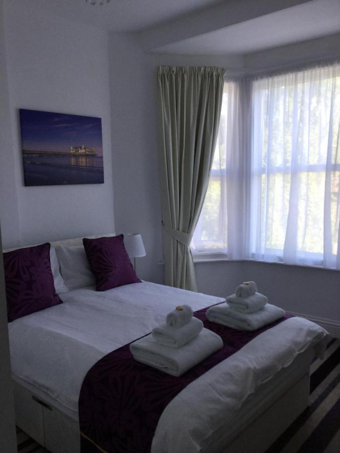 Fernville Guest House 滨海韦斯顿 外观 照片