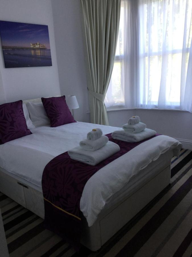 Fernville Guest House 滨海韦斯顿 外观 照片