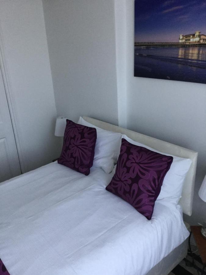 Fernville Guest House 滨海韦斯顿 外观 照片