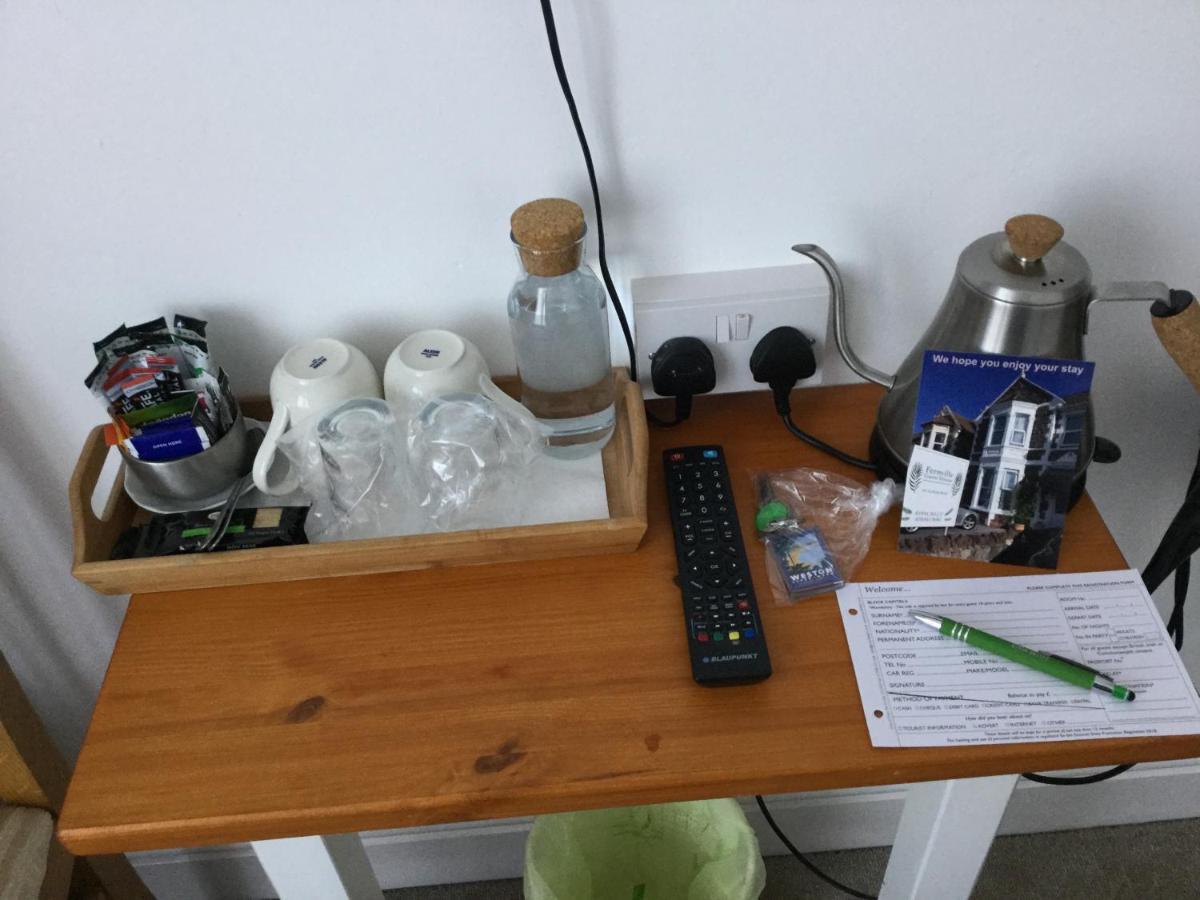 Fernville Guest House 滨海韦斯顿 外观 照片