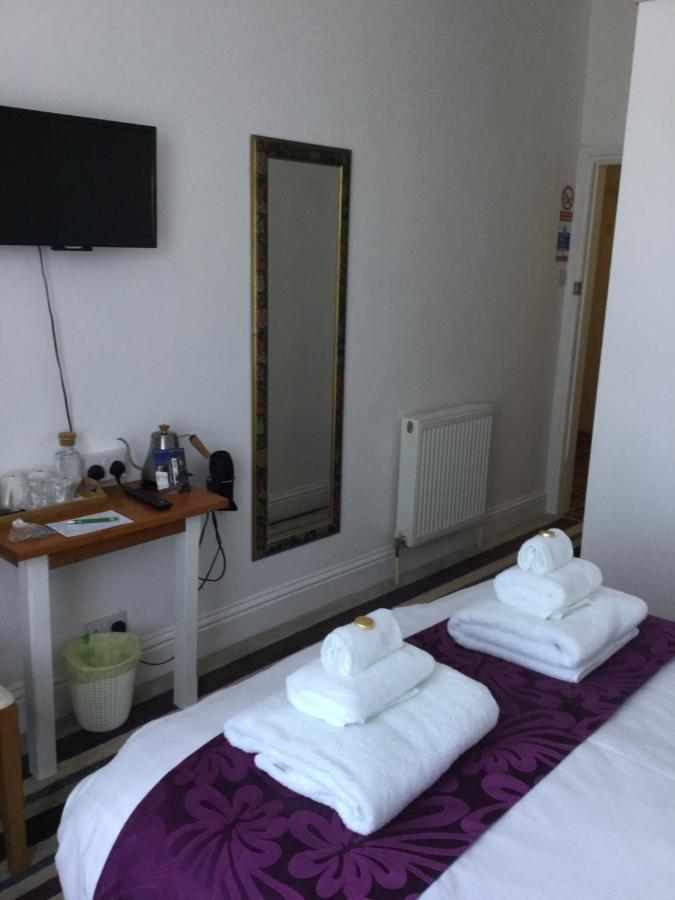 Fernville Guest House 滨海韦斯顿 外观 照片