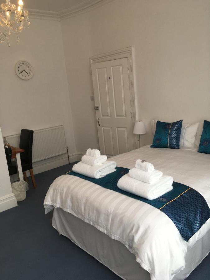 Fernville Guest House 滨海韦斯顿 外观 照片